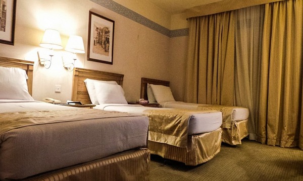 Cheap Hotels For Umrah for 14 Days